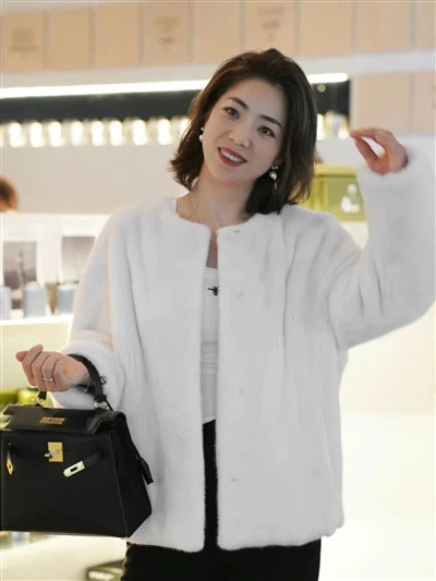 Naturlig off-white Modestil Vinter Damjacka Minkpäls för kvinnor